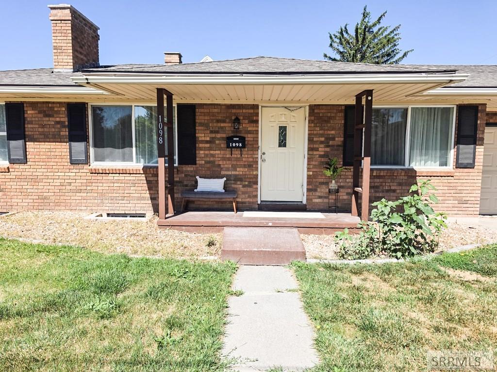 1098 June Avenue, Idaho Falls ID 83404