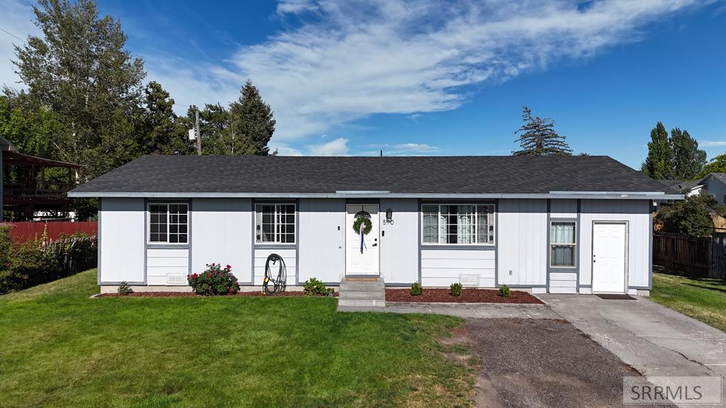 570 Lilac Street, Blackfoot ID 83221