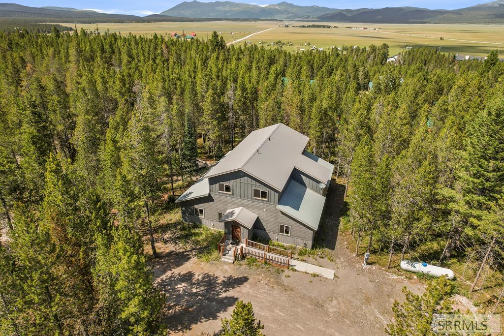 4111 Huckleberry Lane, Island Park ID 83429