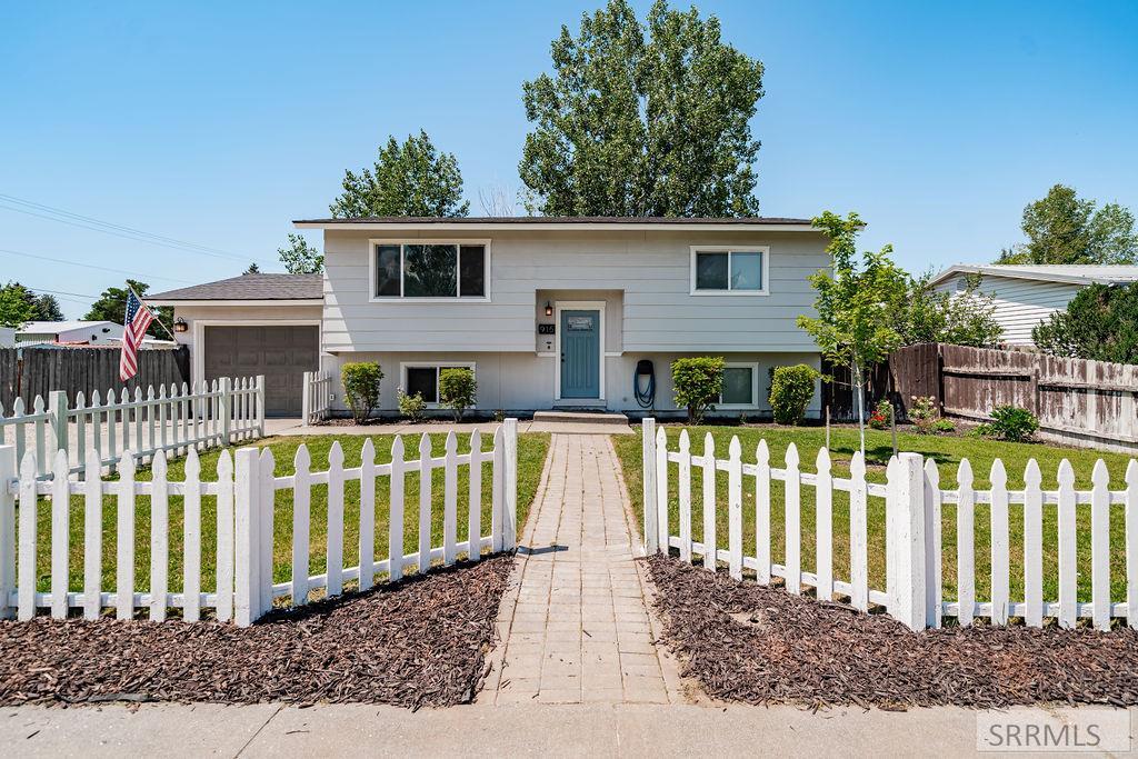 915 N Stevens Drive, Idaho Falls ID 83401