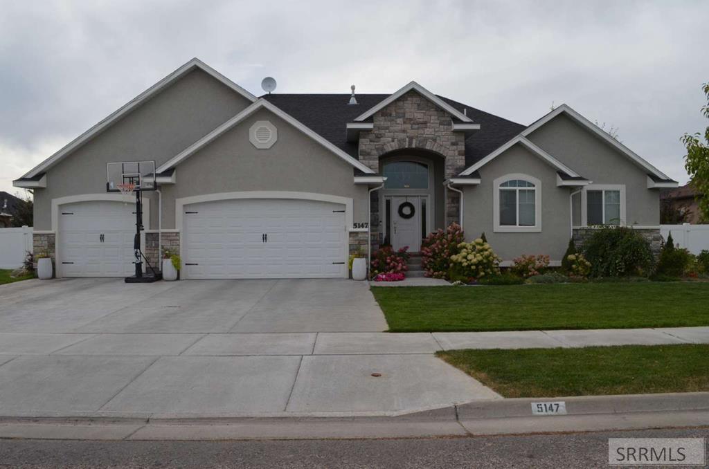 5147 Eaglewood Drive, Idaho Falls ID 83401
