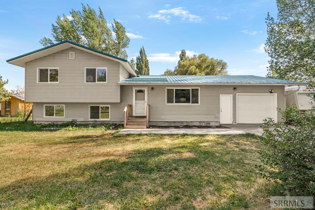 3632 E Menan-Lorenzo Hwy, Menan ID 83434