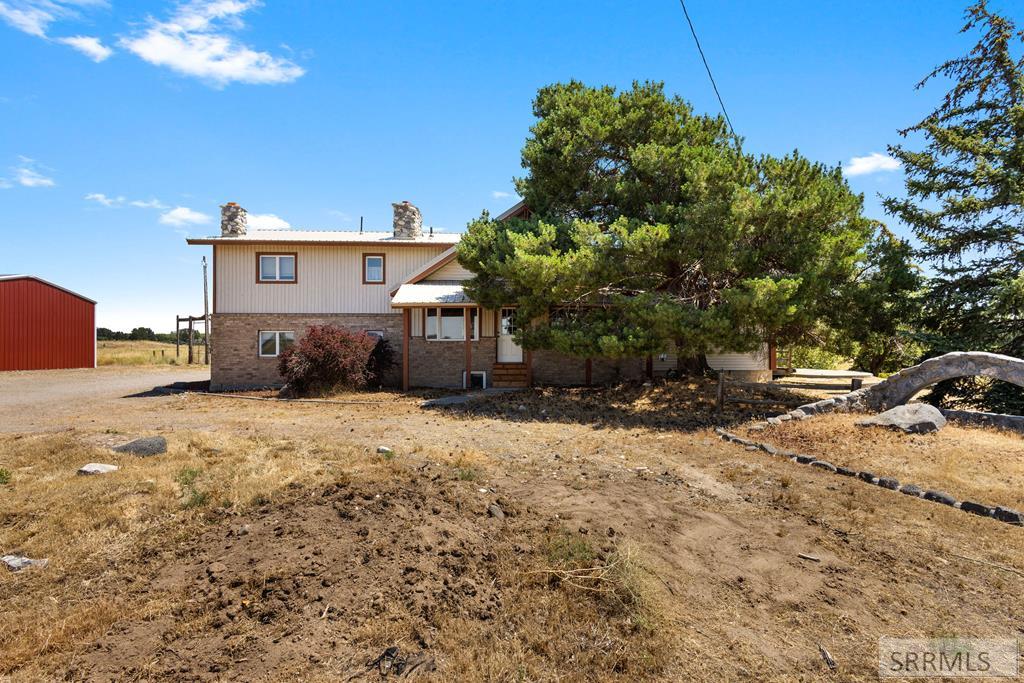 11077 S 5th W, Shelley ID 83274