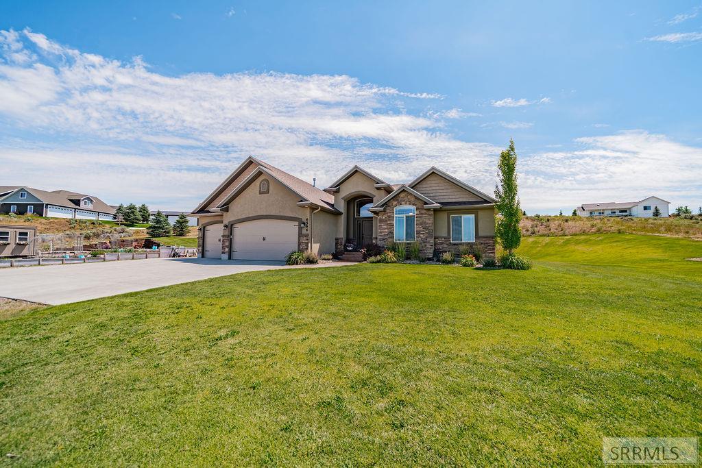6566 E Big Bend Drive, Idaho Falls ID 83406