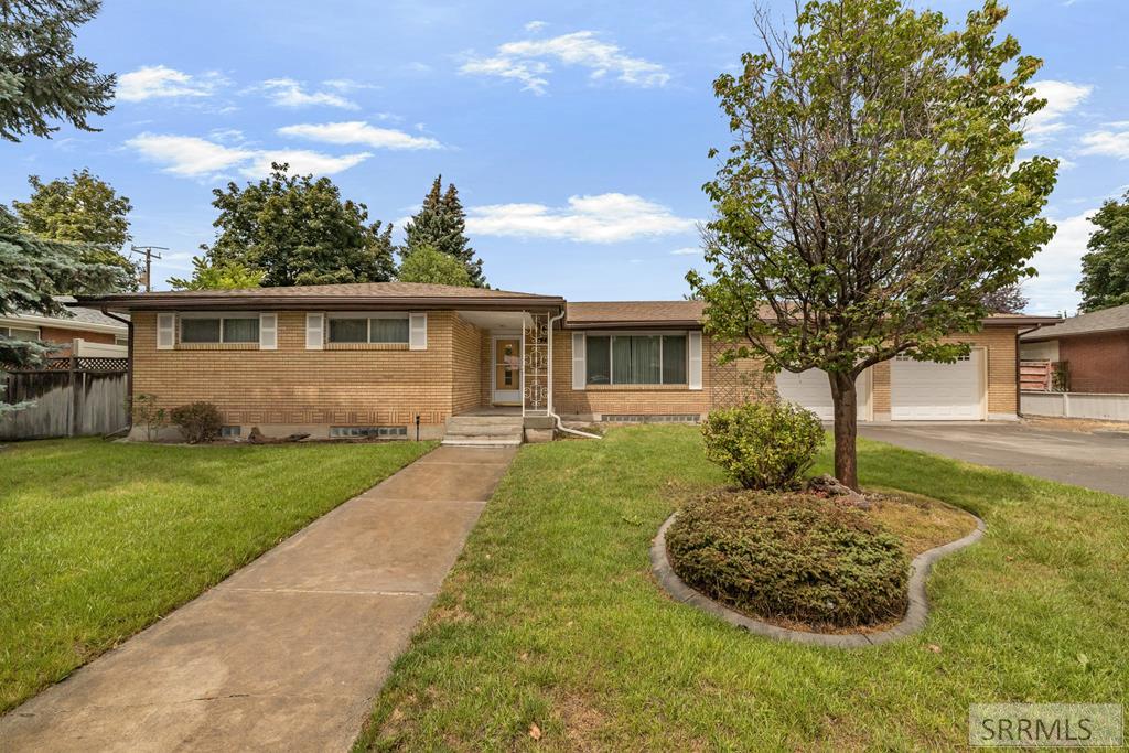 921 Safstrom Drive, Idaho Falls ID 83401
