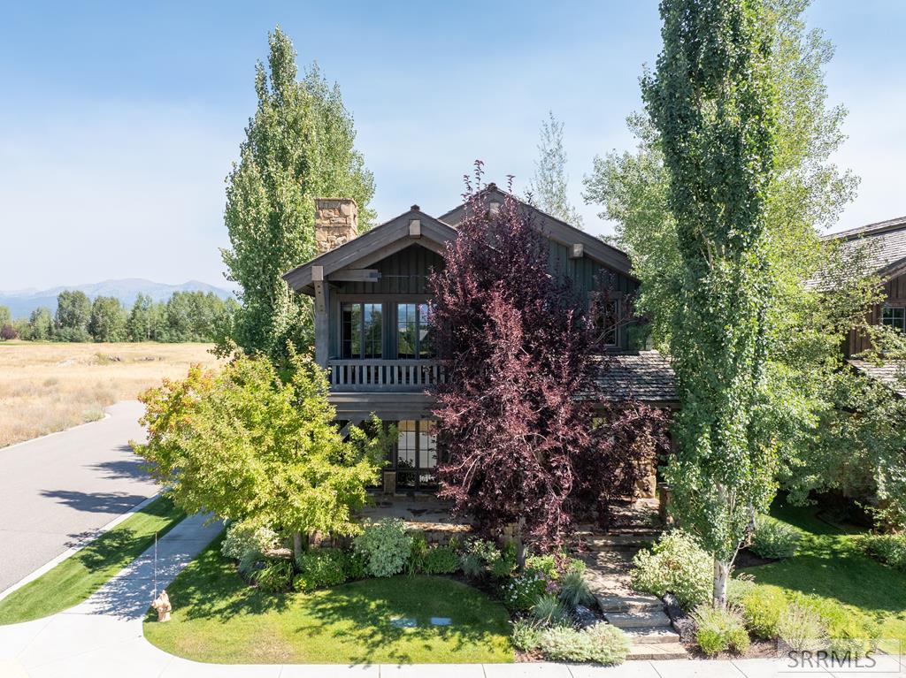 565 Woodland Star, Driggs ID 83422