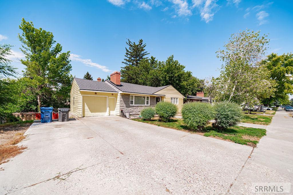 765 9th Street, Idaho Falls ID 83401