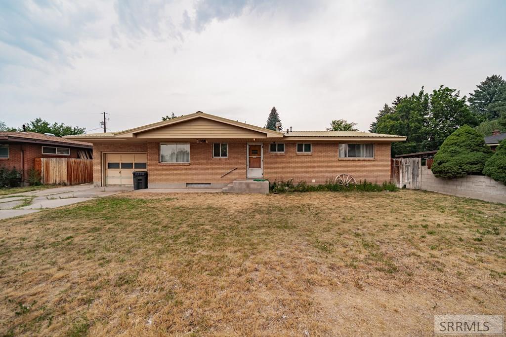 240 Lincoln Drive, Idaho Falls ID 83401