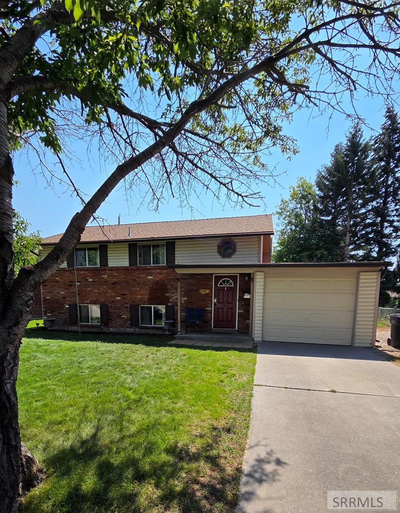 740 Melrose Drive, Idaho Falls ID 83401