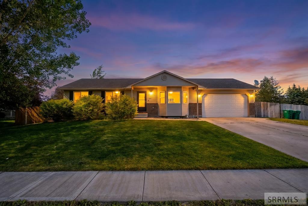 4465 E Cochise Drive, Ammon ID 83406