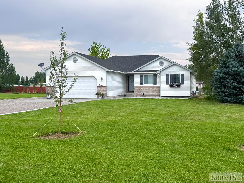 3937 E 172 N, Rigby ID 83442