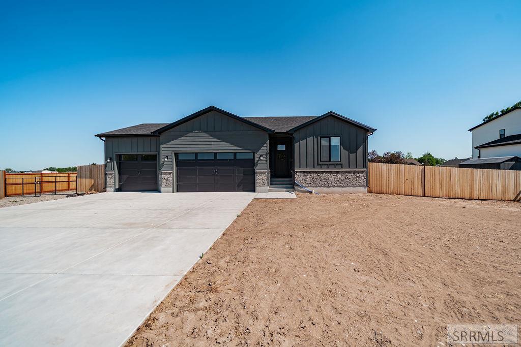 4777 E Miles Drive, Iona ID 83427