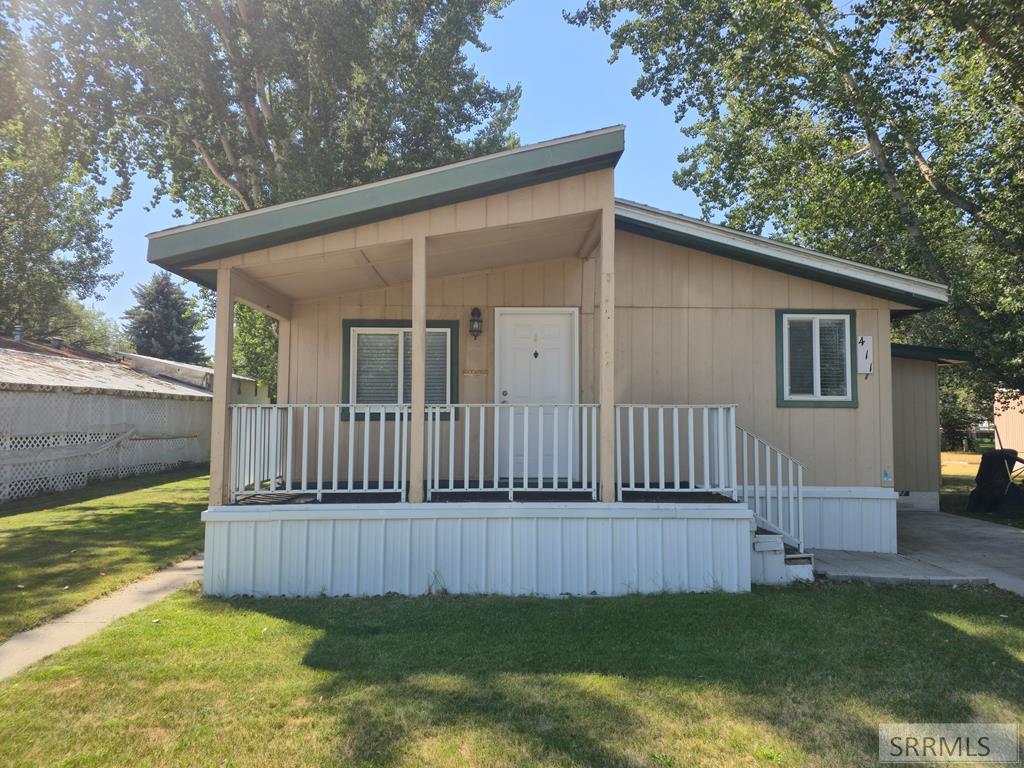 411 Violet Street, Rexburg ID 83440