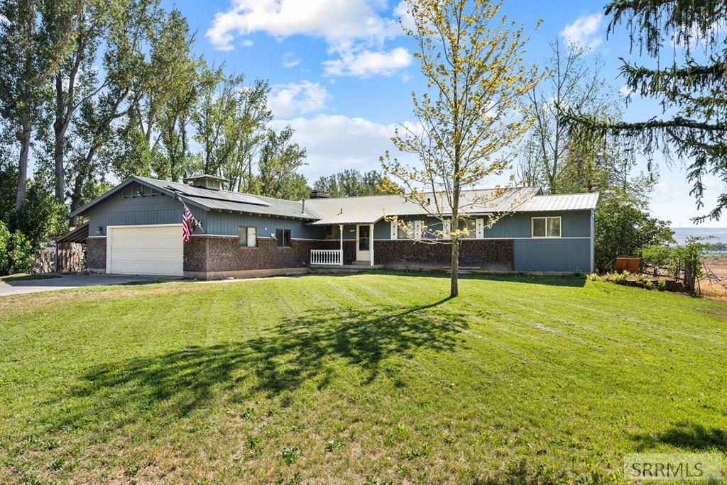 2755 Ross Avenue, Ammon ID 83406