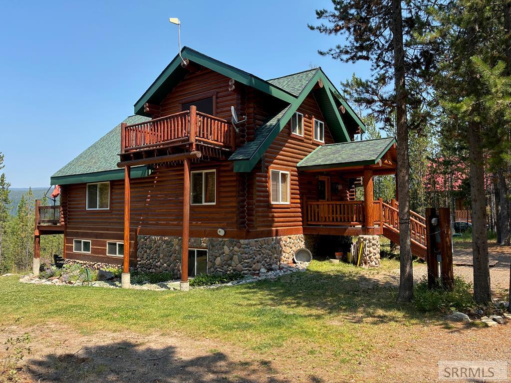 4487 S Ridge Loop Unit 1, Island Park ID 83429