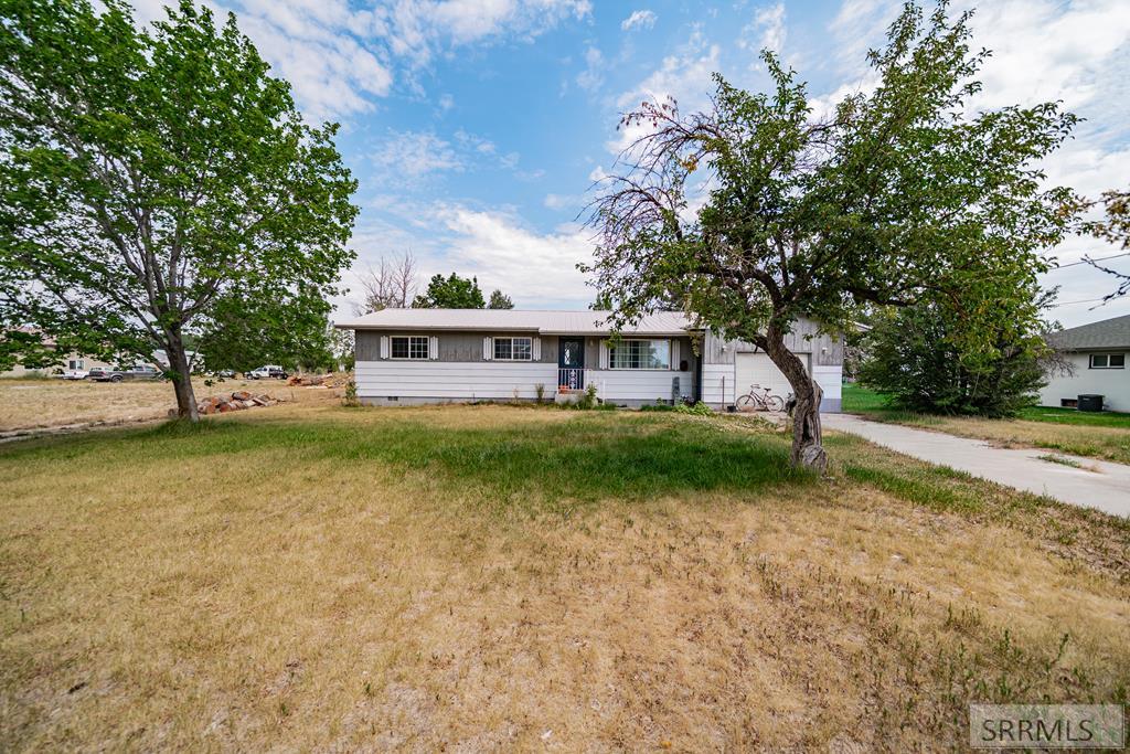 4161 E 300 N, Rigby ID 83442