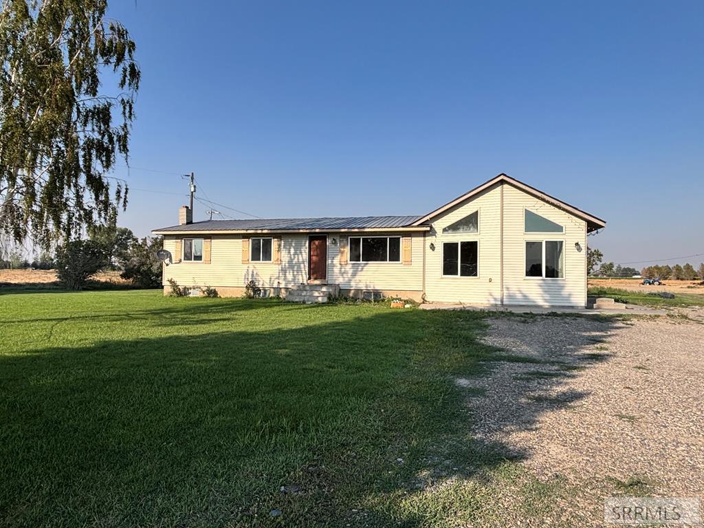 323 N 400 W, Blackfoot ID 83221