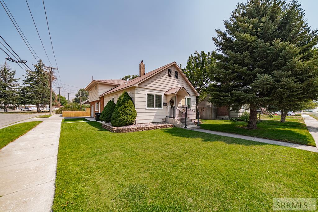 490 Highland Drive, Idaho Falls ID 83202