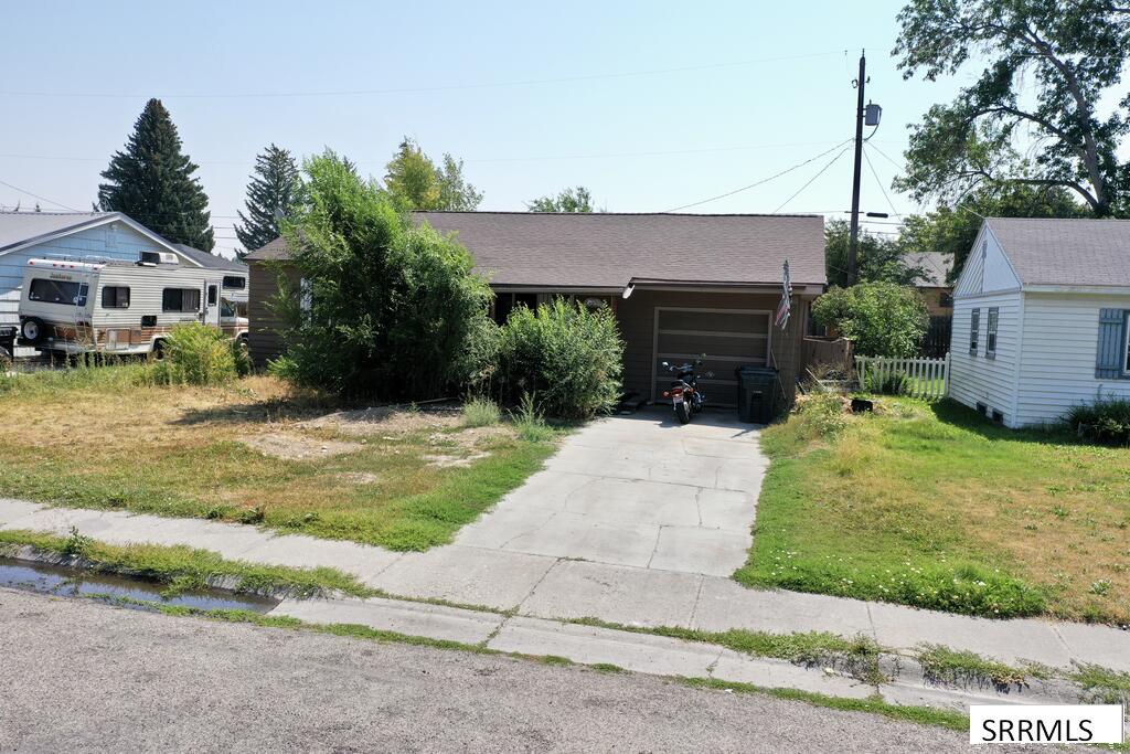 385 Tendoy Drive, Idaho Falls ID 83401
