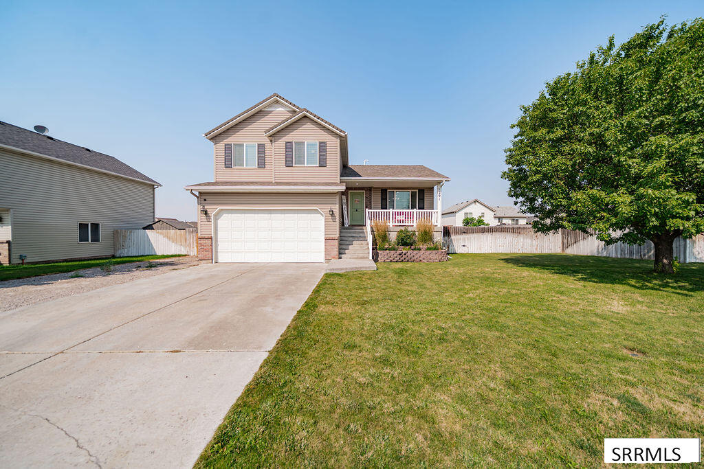 1291 N Hammerstone Drive, Idaho Falls ID 83401