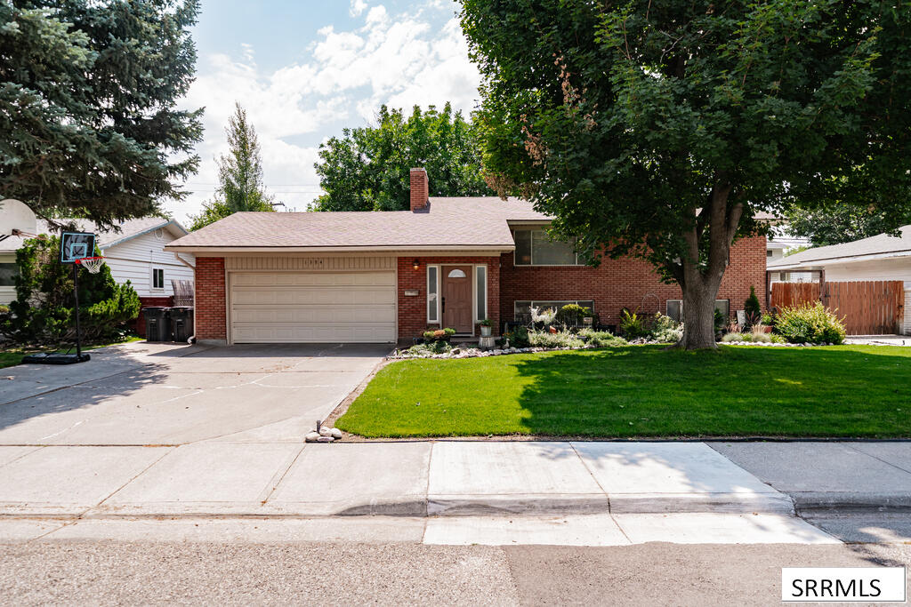 1394 E 21st Street, Idaho Falls ID 83404