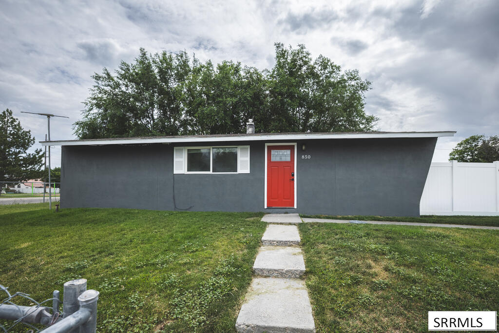 850 Royal Avenue, Idaho Falls ID 83401