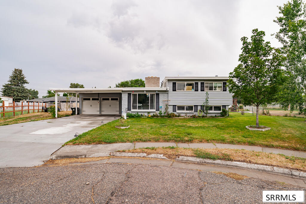 205 Jefferson Avenue, Blackfoot ID 83221