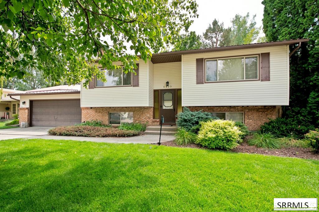 2323 Westcliff Drive, Idaho Falls ID 83402