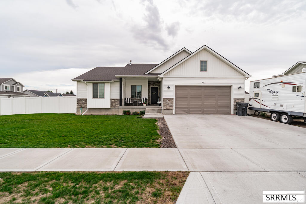 563 Waylend St, Idaho Falls ID 83404