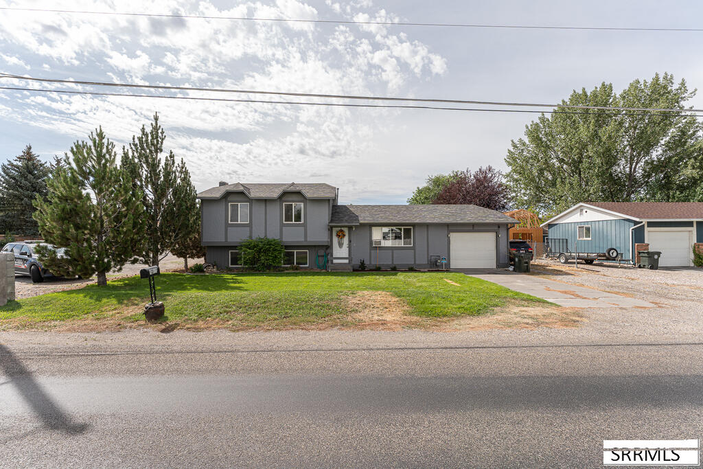 1562 E Airport Road, Blackfoot ID 83221