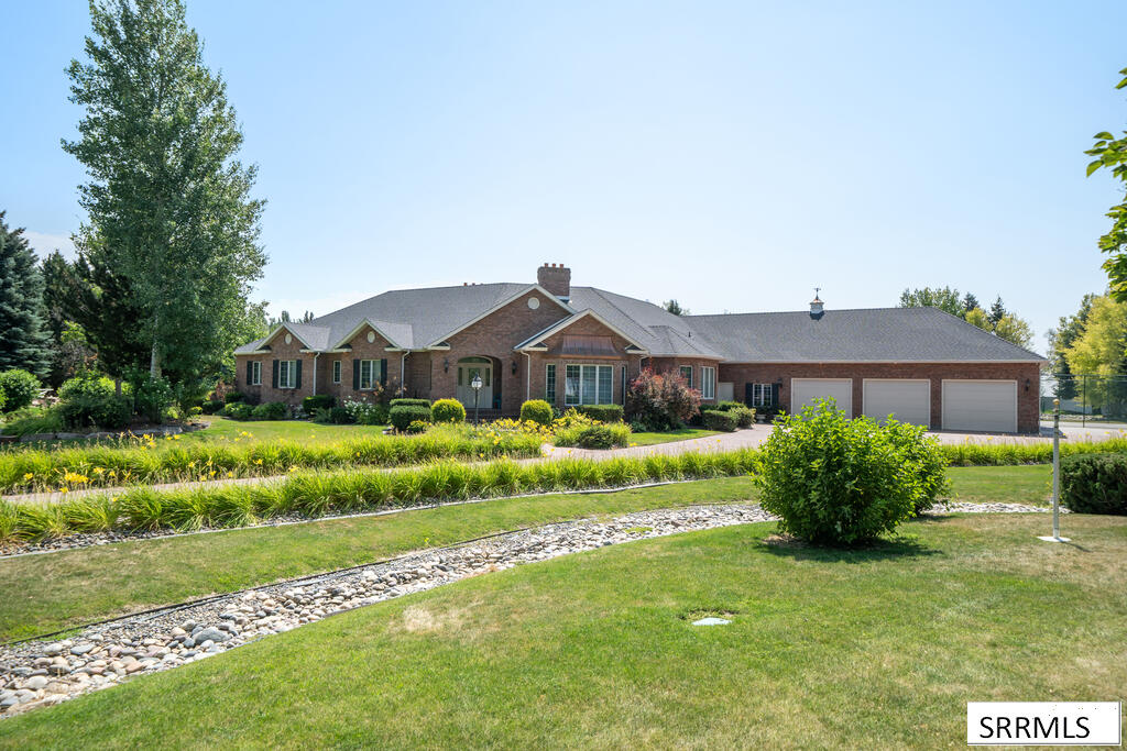 583 W Honey Creek, Idaho Falls ID 83401