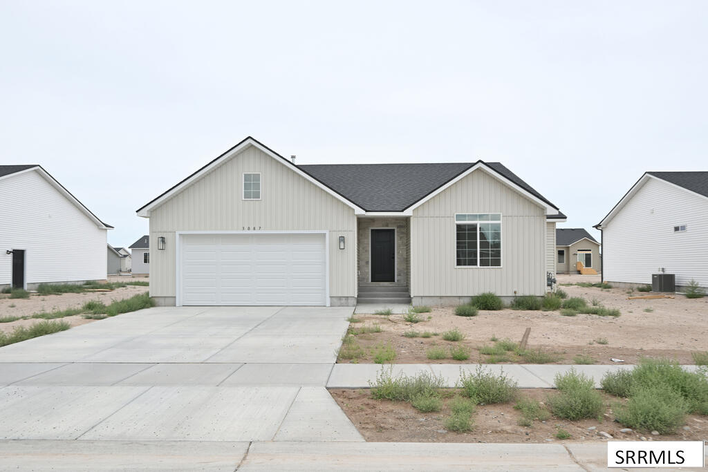 3087 Elixir Road, Ammon ID 83406