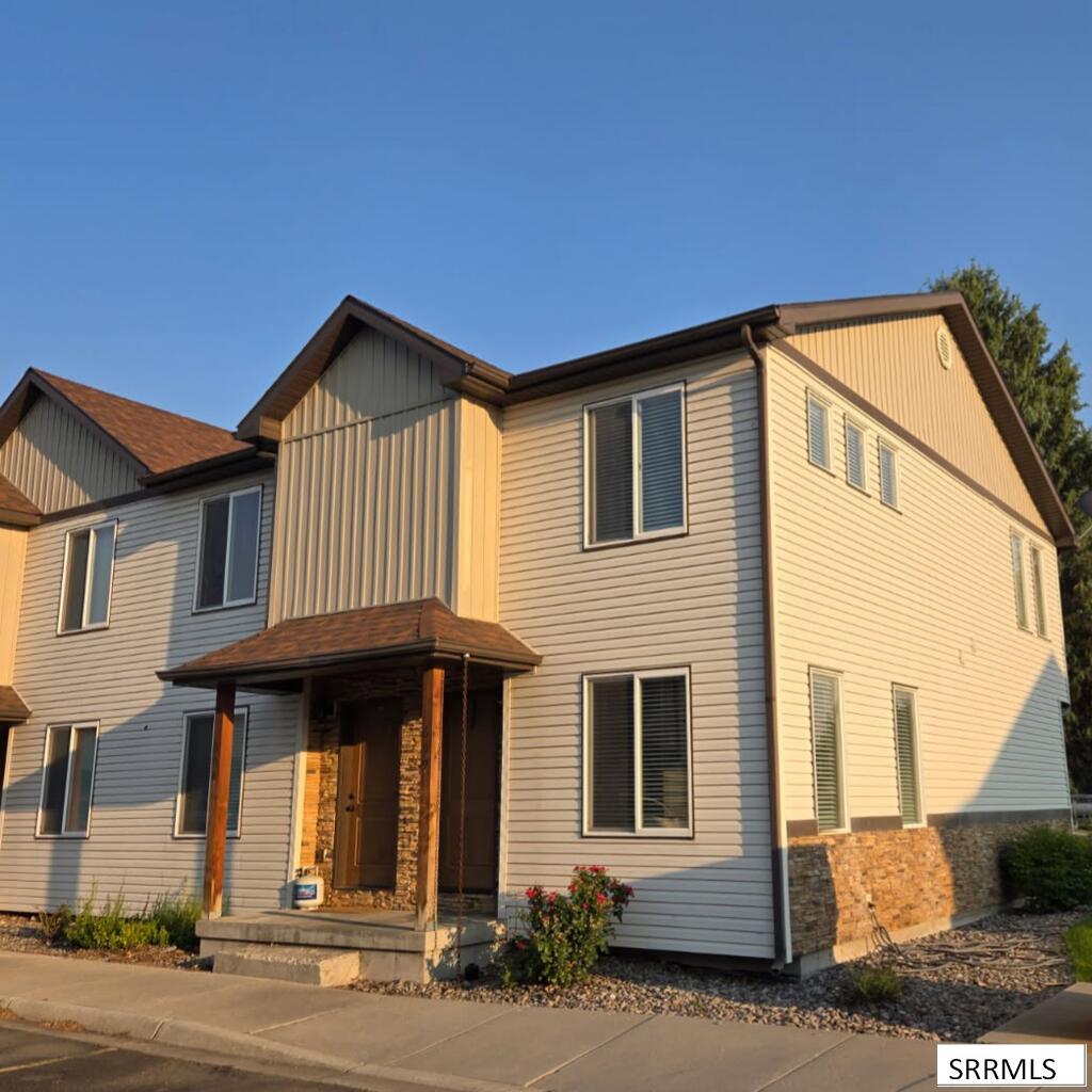 446 W 6th S Unit 609, Rexburg ID 83440