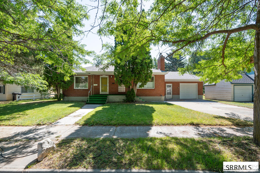 2011 Bremer Drive, Idaho Falls ID 83402