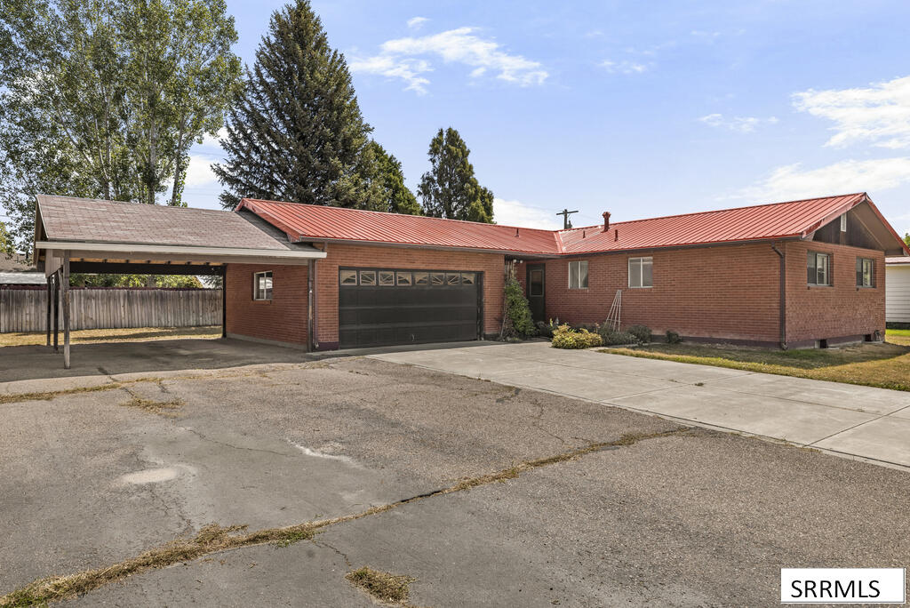 2050 Highland Drive, Blackfoot ID 83221
