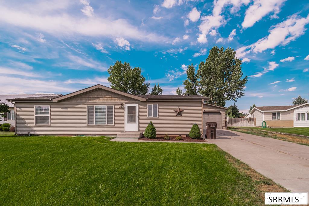 4349 Wagonwheel Cir, Ammon ID 83406