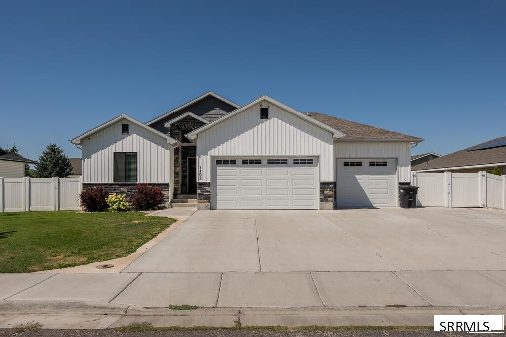 1102 Diamond Drive, Ammon ID 83406