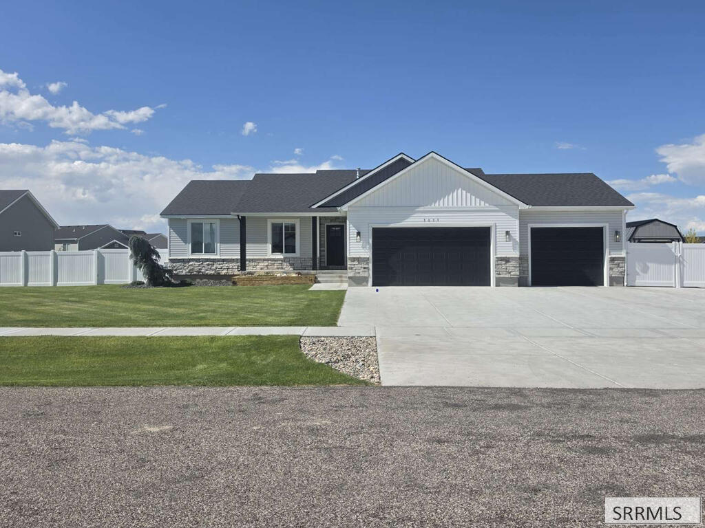 5059 E Allcott Drive, Iona ID 83427