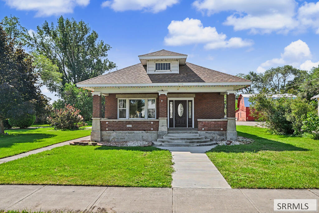 256 E Center Street, Shelley ID 83274