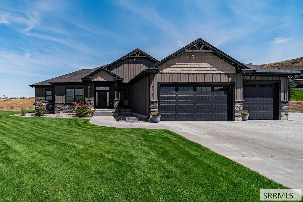 7091 S Green River Cir, Idaho Falls ID 83406