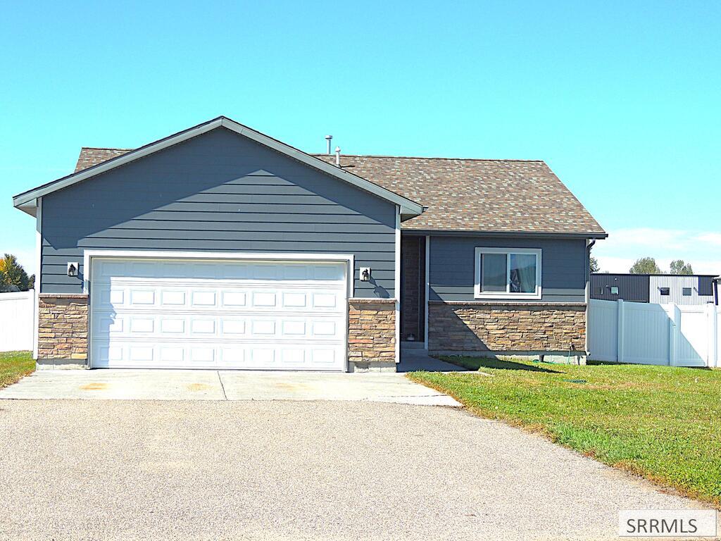 27 N White Pine Lane, Rigby ID 83442