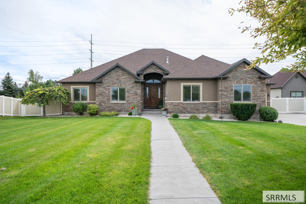 3430 E Greenwillow Lane, Ammon ID 83401