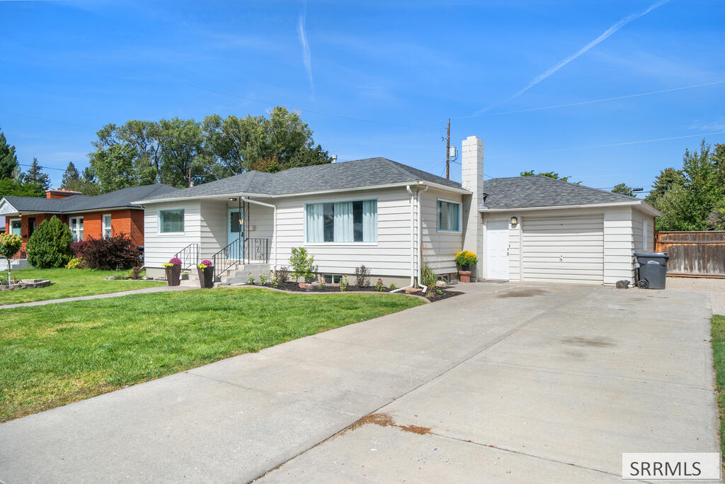 1085 Syringa Drive, Idaho Falls ID 83401