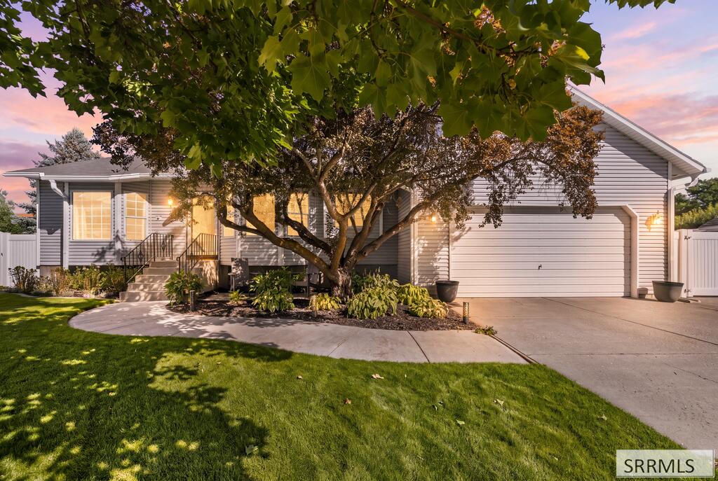 1154 Caysie Circle, Idaho Falls ID 83402