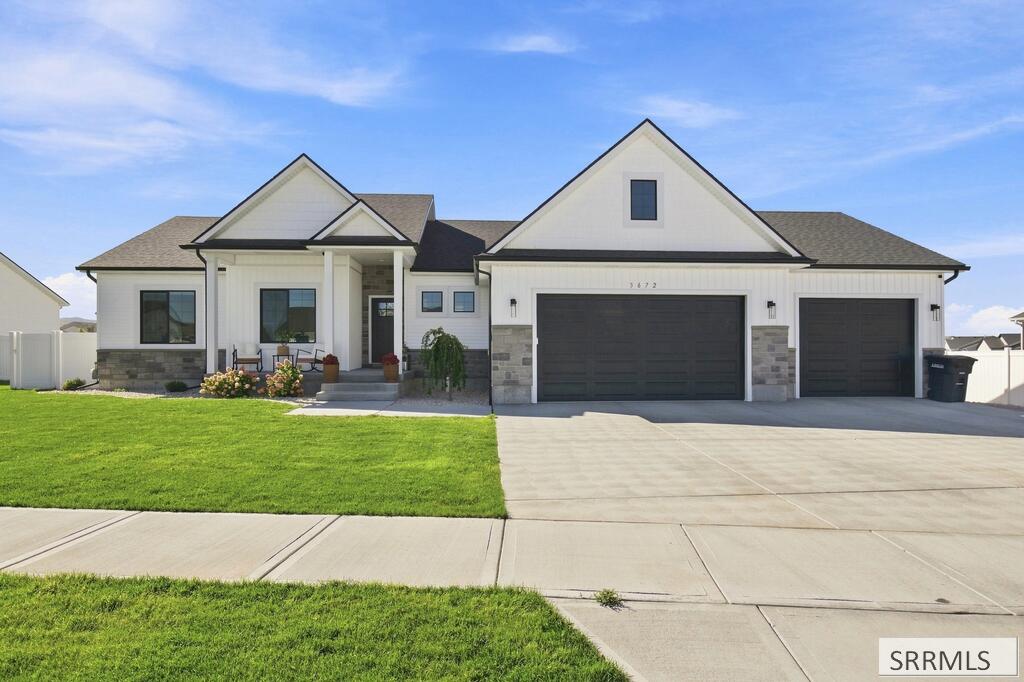 3672 Hidden Valley Drive, Ammon ID 83406