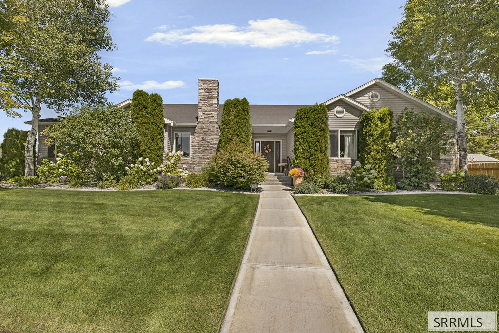 1253 Arrow Point Lane, Idaho Falls ID 83404