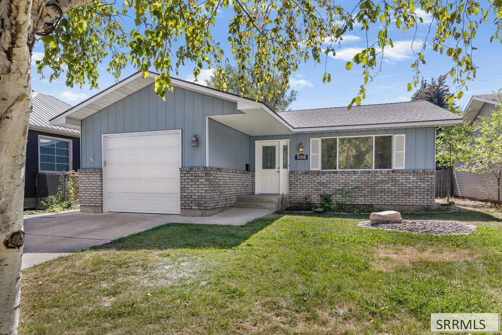 556 E 13th Street, Idaho Falls ID 83404