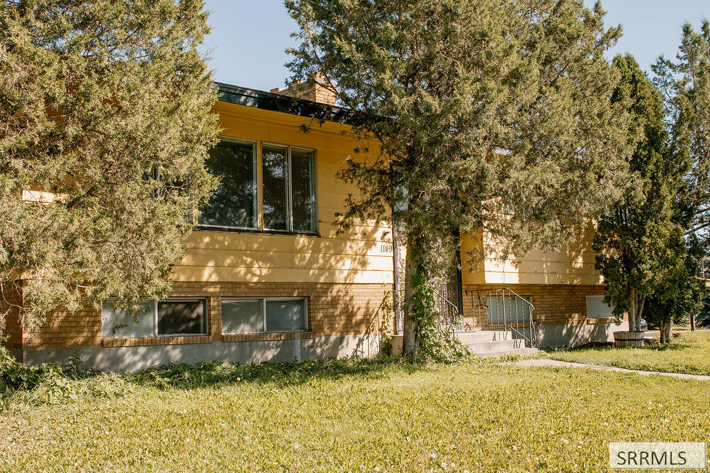 1149 S Woodruff Avenue, Idaho Falls ID 83404