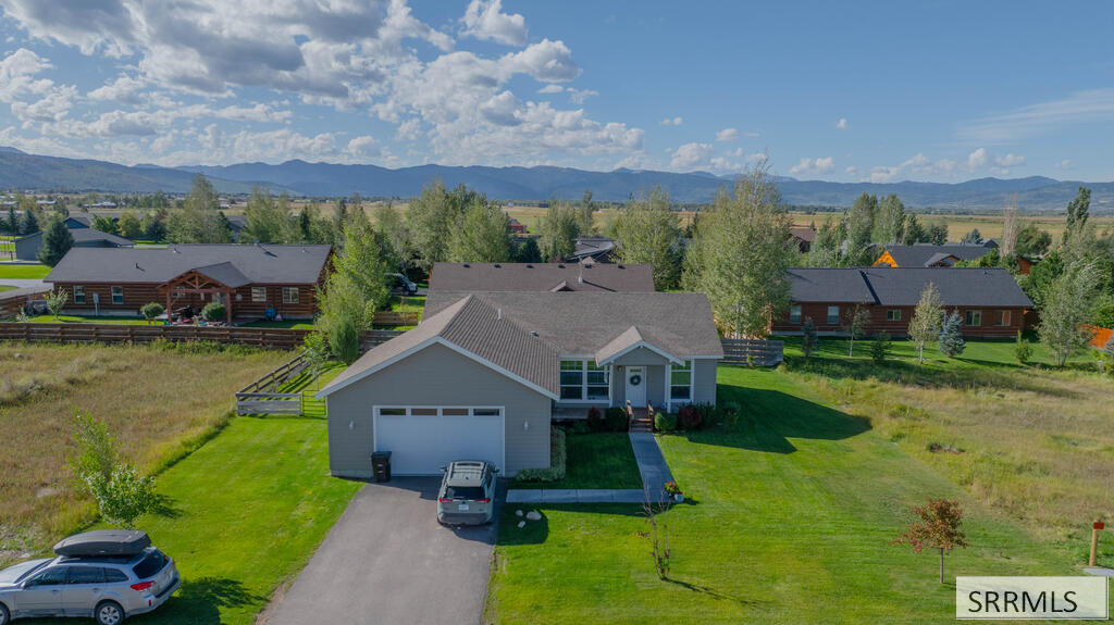 911 Rachel Road, Victor ID 83455