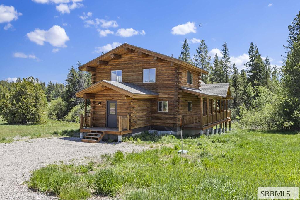 1644 Shadow Loop South, Ashton ID 83420